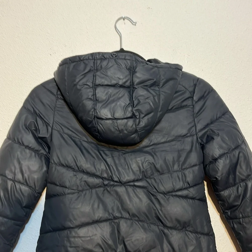 Under Armour Kids Black Puffer Winter Hooded Jacket Size  youth small